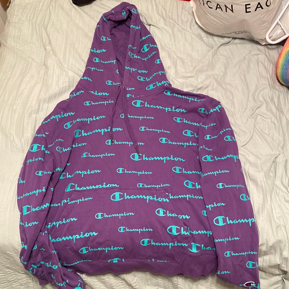 Champion crop hoodie. Only wore a few times
